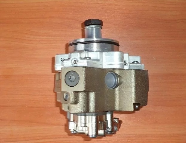 купить ТНВД ЗАВОД, DAF, КАВЗ, НЕФАЗ, ПАЗ, 4988595, 3971529. BOSCH