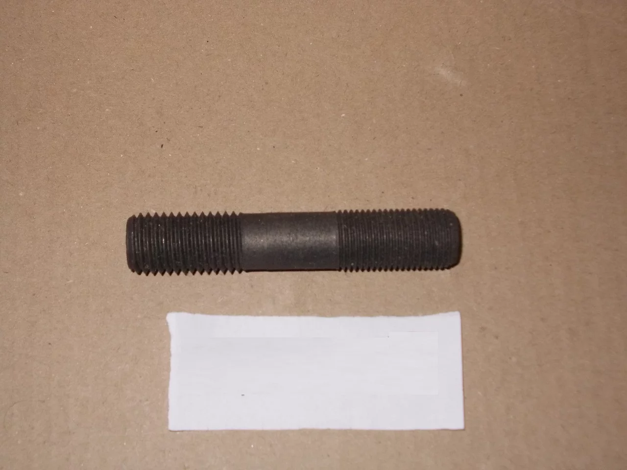 купить Шпилька крепления оси коромысла  М16х80