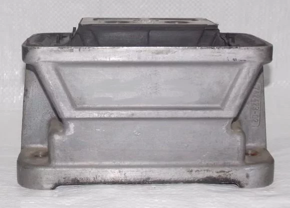 купить Подушка боковой опоры дв-ля (правая, сил. агрегат